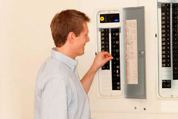 Commercial Electrical Service in Spring